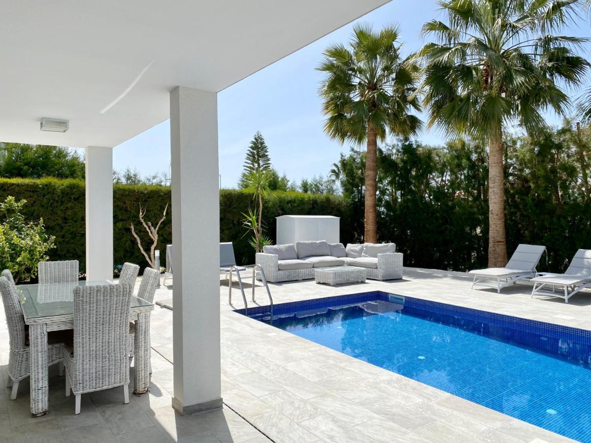 Luxury Villa Roma Near The Beach Mercan Koyu Dış mekan fotoğraf