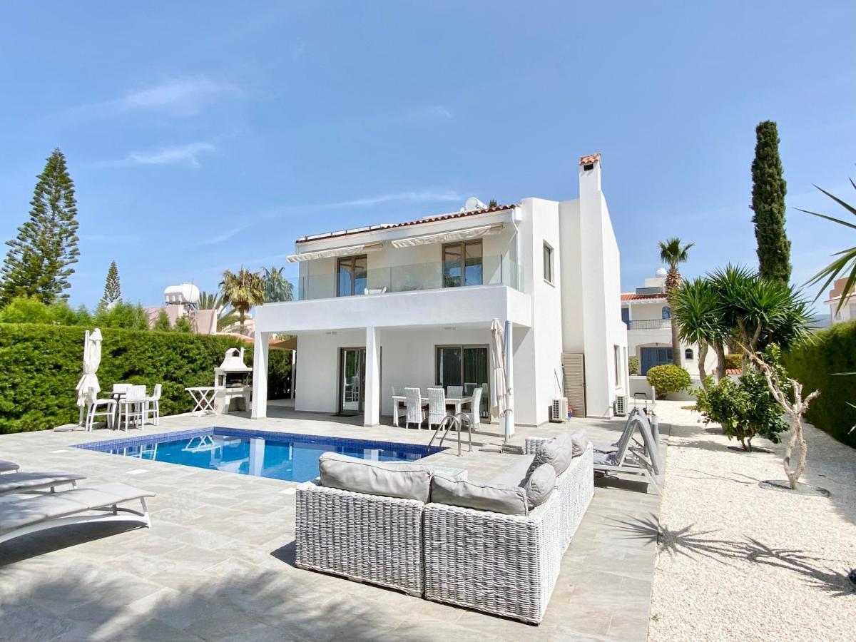 Luxury Villa Roma Near The Beach Mercan Koyu Dış mekan fotoğraf